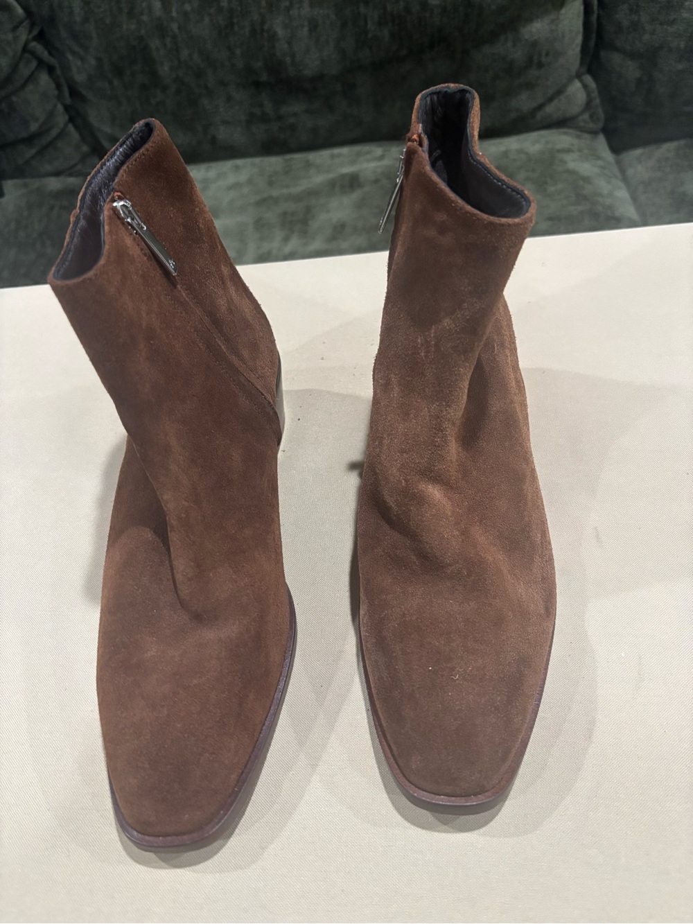 Aquatalia Brown Suede Weatherproof Ankle Bootie Almond Toe Zip US 8 New W/defect